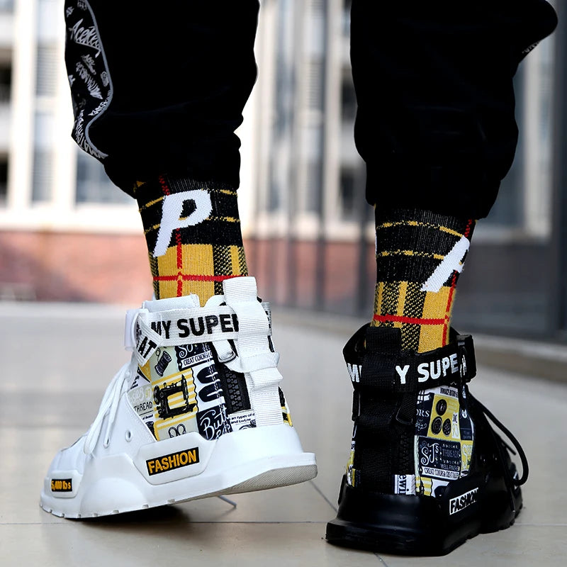 Momentum LX — Minimalist luxury model in soft leather, ideal for casual and sporty wear with refined style.