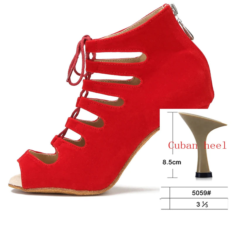 KicksStyle Éclat Paris — Parisian glamour in every detail. With elegant cutouts, a delicate lace-up design and a striking heel, this model blends charm, sensuality and sophistication to elevate any occasion with confidence and shine.