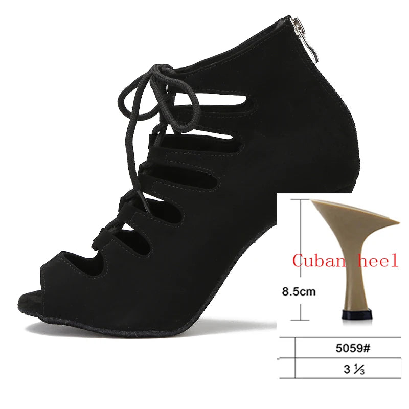 KicksStyle Éclat Paris — Parisian glamour in every detail. With elegant cutouts, a delicate lace-up design and a striking heel, this model blends charm, sensuality and sophistication to elevate any occasion with confidence and shine.