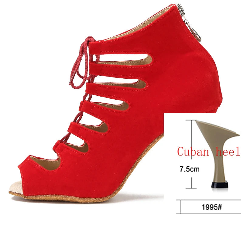 KicksStyle Éclat Paris — Parisian glamour in every detail. With elegant cutouts, a delicate lace-up design and a striking heel, this model blends charm, sensuality and sophistication to elevate any occasion with confidence and shine.