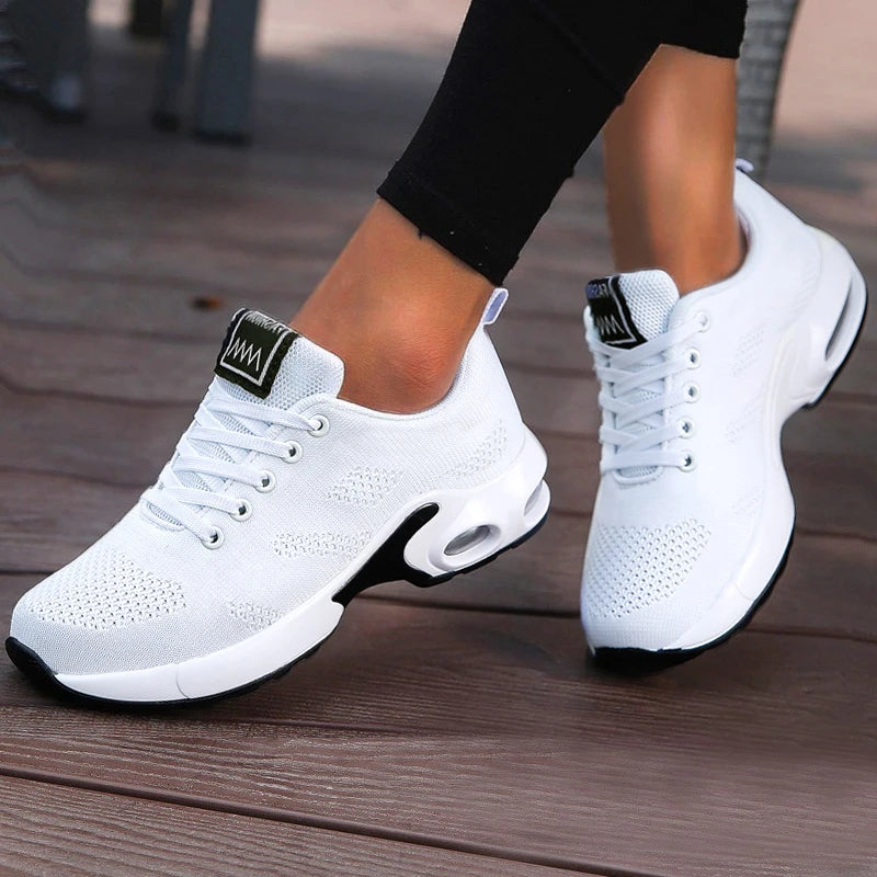 KicksStyle City Dream blends minimalist elegance, lightness, and all-day comfort — made for those who never stop moving.